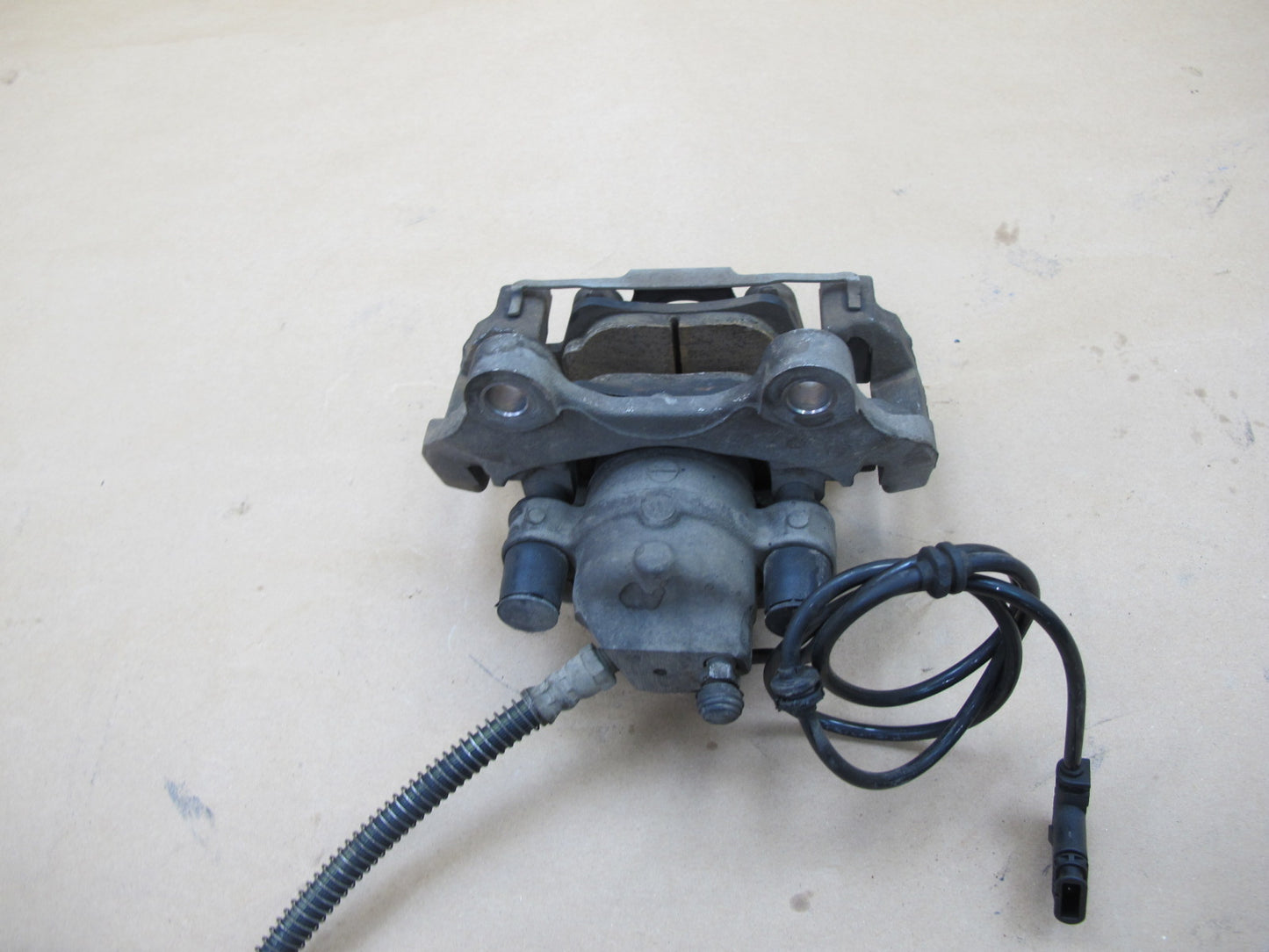 07-13 Mercedes W221 RWD Set of 2 Rear Left & Right Brake Caliper OEM