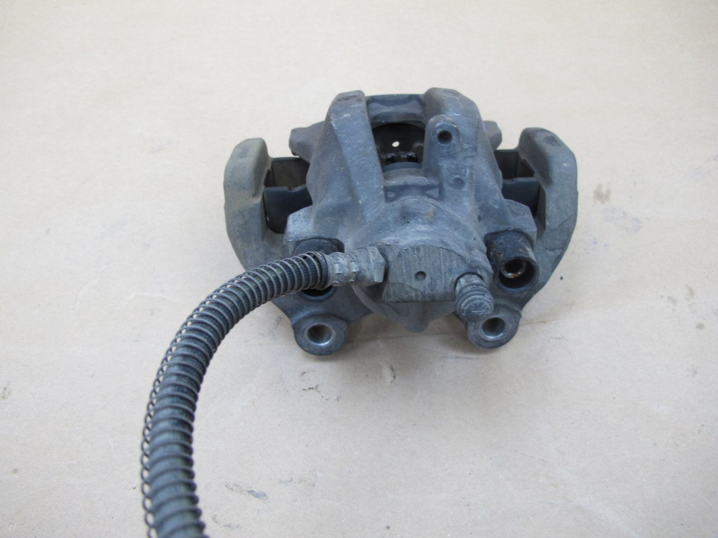 07-13 Mercedes W221 RWD Set of 2 Rear Left & Right Brake Caliper OEM