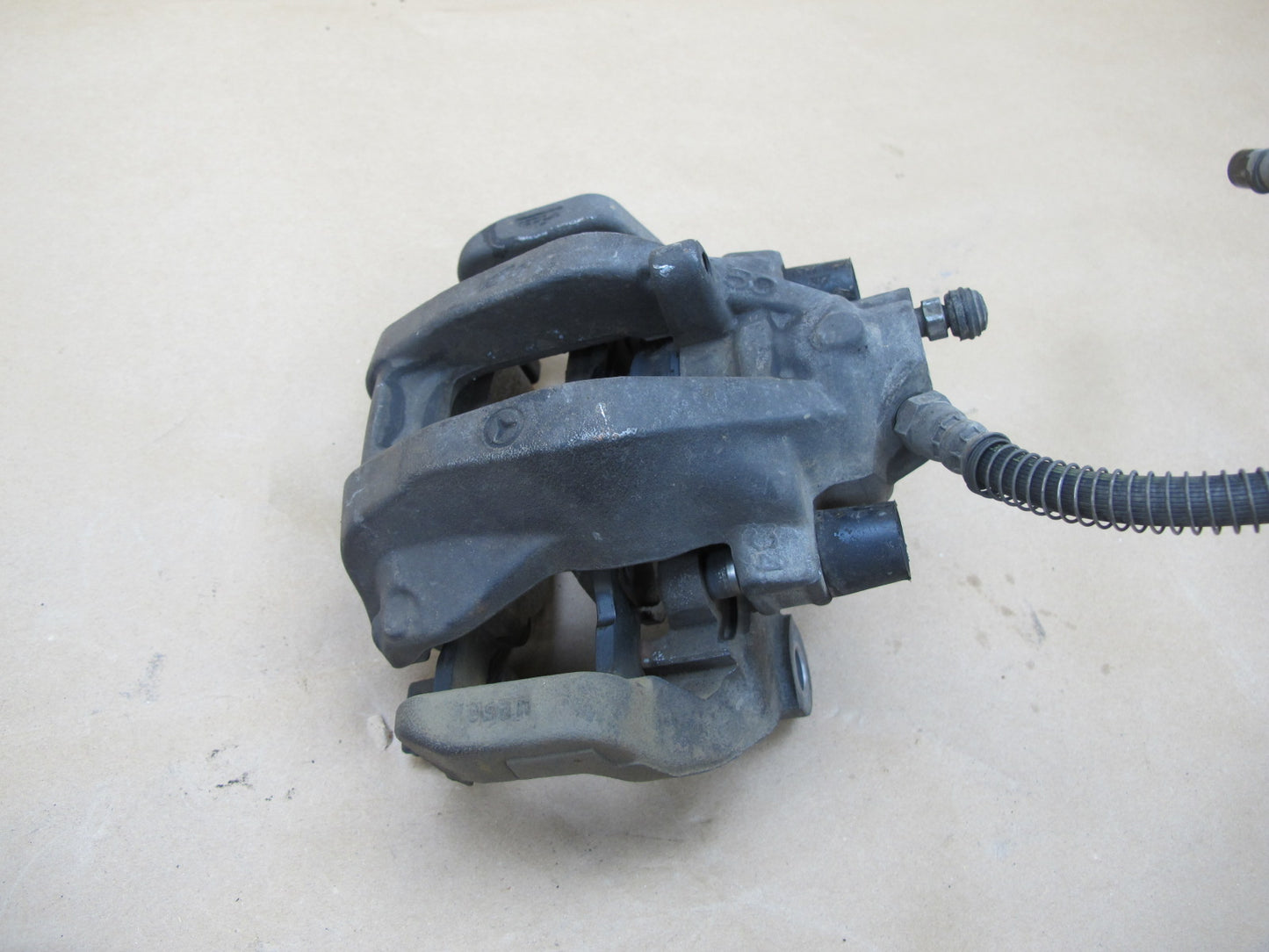 07-13 Mercedes W221 RWD Set of 2 Rear Left & Right Brake Caliper OEM