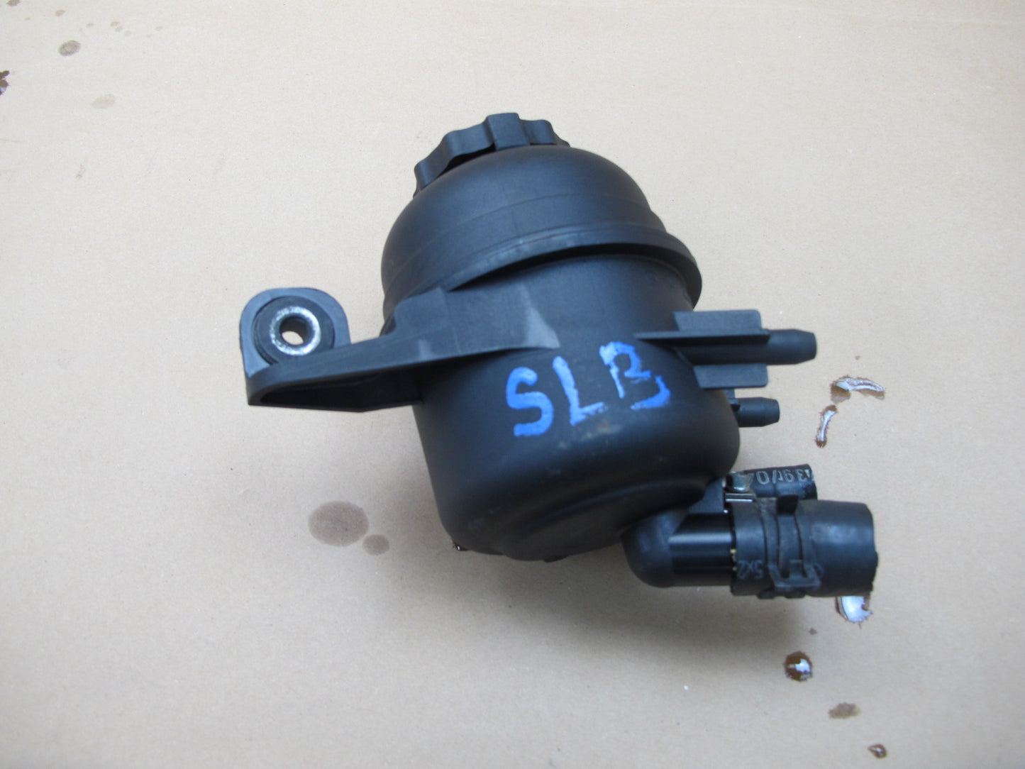 03-12 Mercedes R230 Sl-class Power Steering Fluid Reservoir Tank OEM