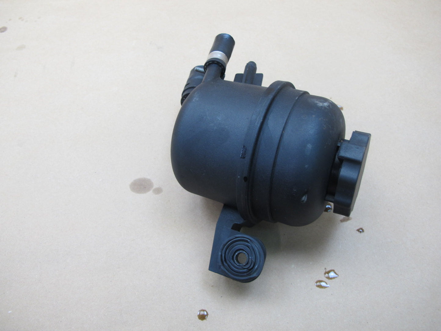 03-12 Mercedes R230 Sl-class Power Steering Fluid Reservoir Tank OEM