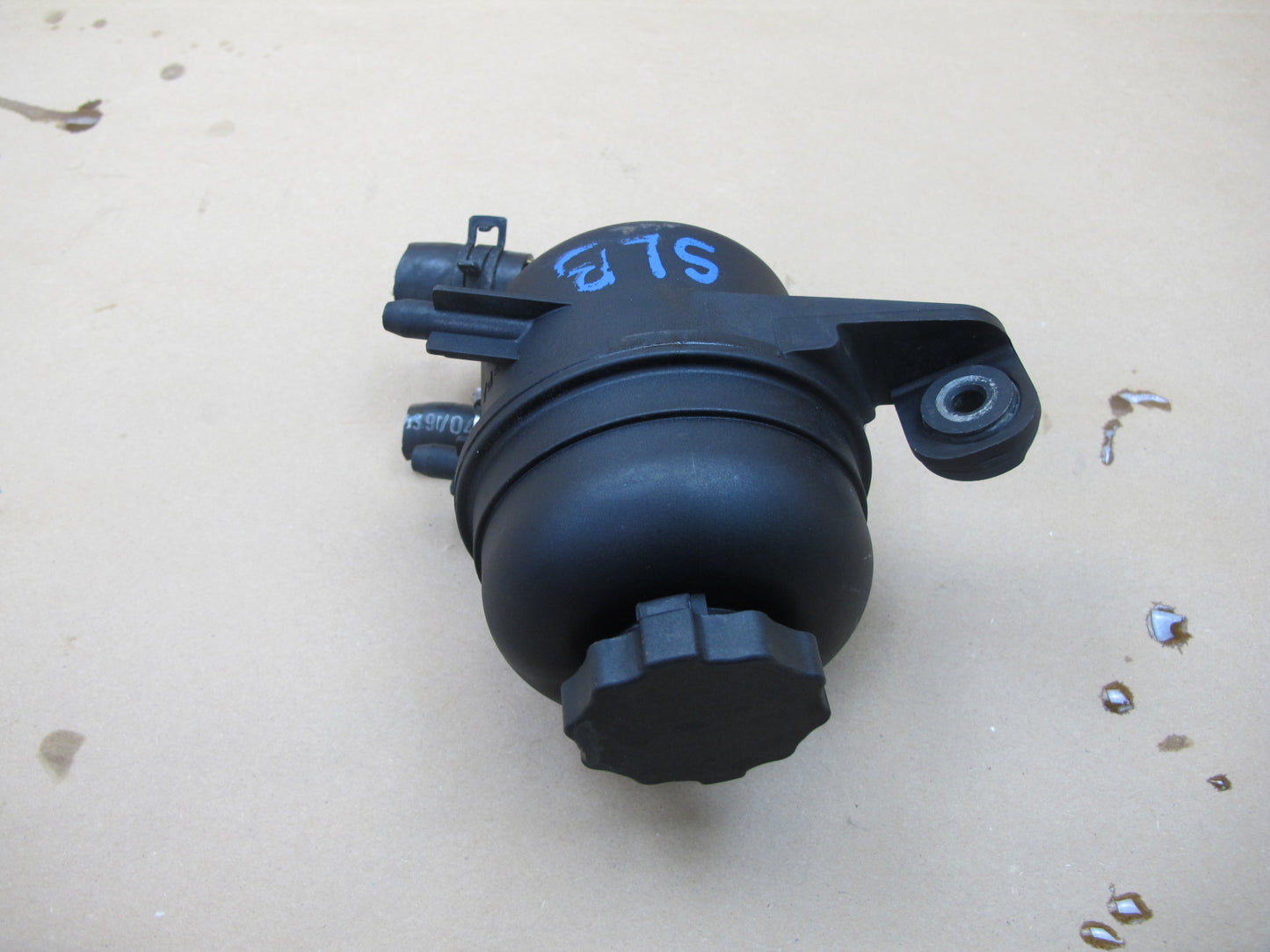 03-12 Mercedes R230 Sl-class Power Steering Fluid Reservoir Tank OEM
