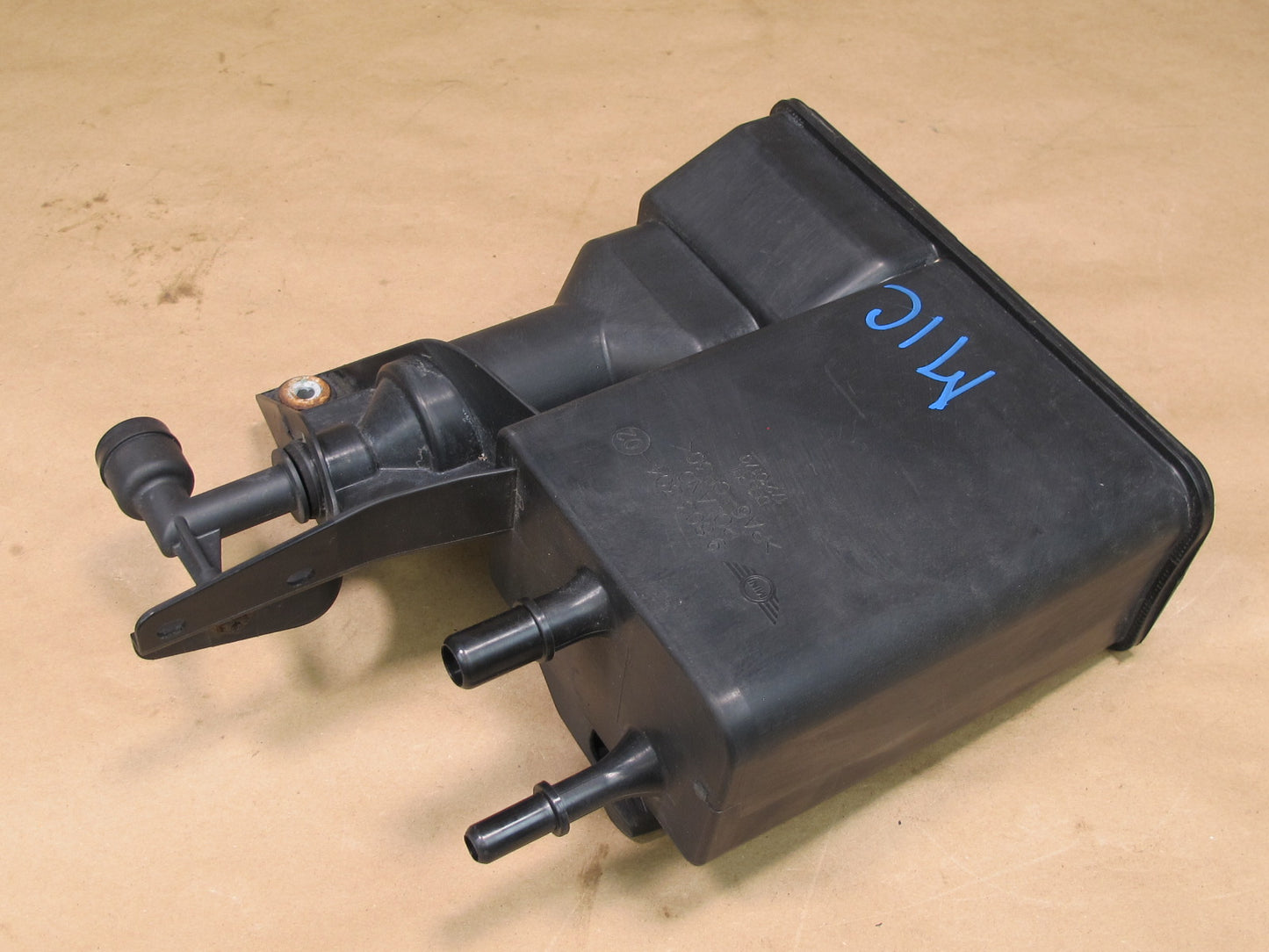 11-16 Mini Cooper R60 R61 Fuel Evap Vapor Charcoal Canister 9803304 OEM