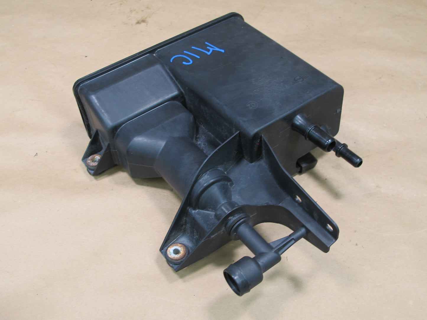 11-16 Mini Cooper R60 R61 Fuel Evap Vapor Charcoal Canister 9803304 OEM