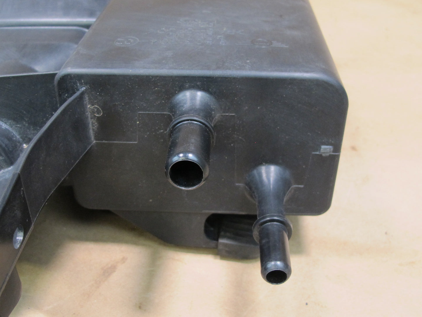 11-16 Mini Cooper R60 R61 Fuel Evap Vapor Charcoal Canister 9803304 OEM