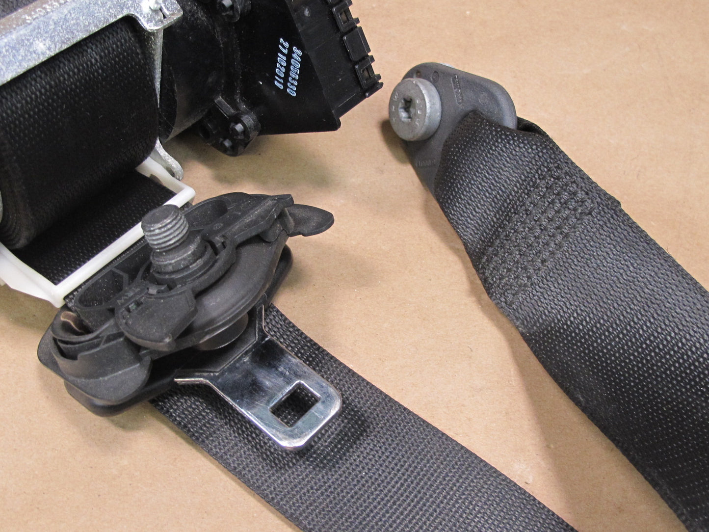 11-13 MERCEDES W221 S-CLASS FRONT RIGHT & LEFT SIDE SEATBELT RETRACTOR SET OEM