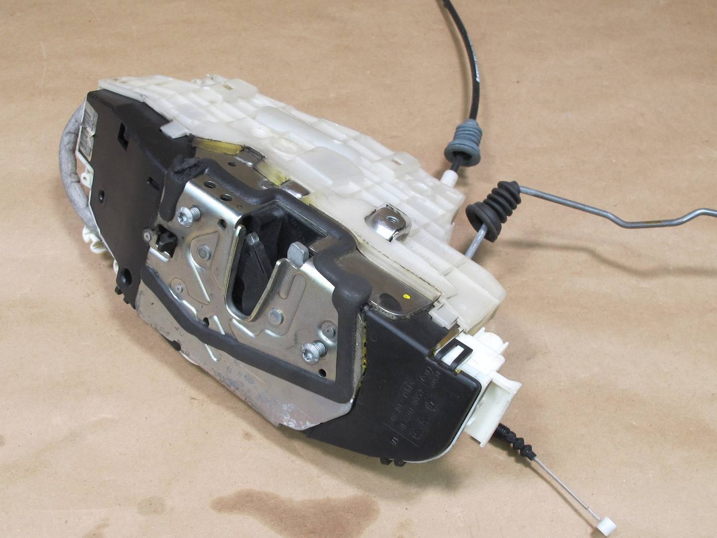 07-13 Mercedes W221 S-class Rear Right Door Lock Latch Actuator w Keyless OEM