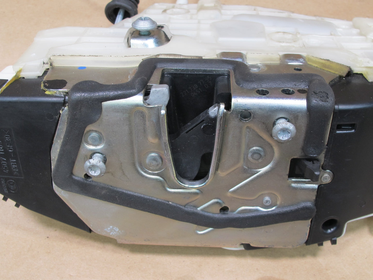 07-13 Mercedes W221 S-class Rear Left Door Lock Latch Actuator w Keyless OEM