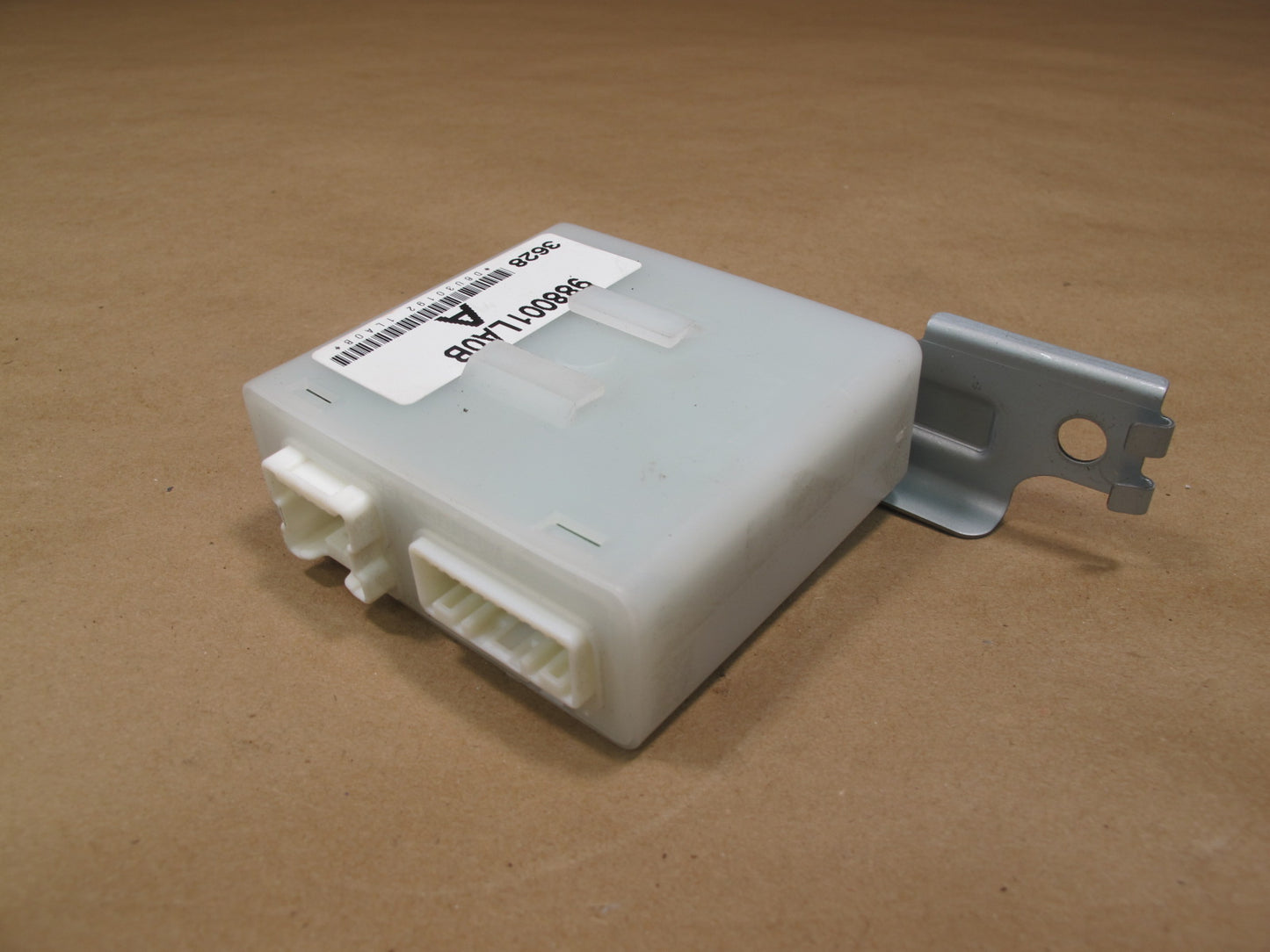 2014-2017 Infiniti QX80 Memory Driving Position Control Module Unit 988001LA0A