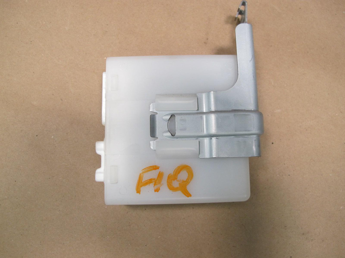 2014-2017 Infiniti QX80 Memory Driving Position Control Module Unit 988001LA0A