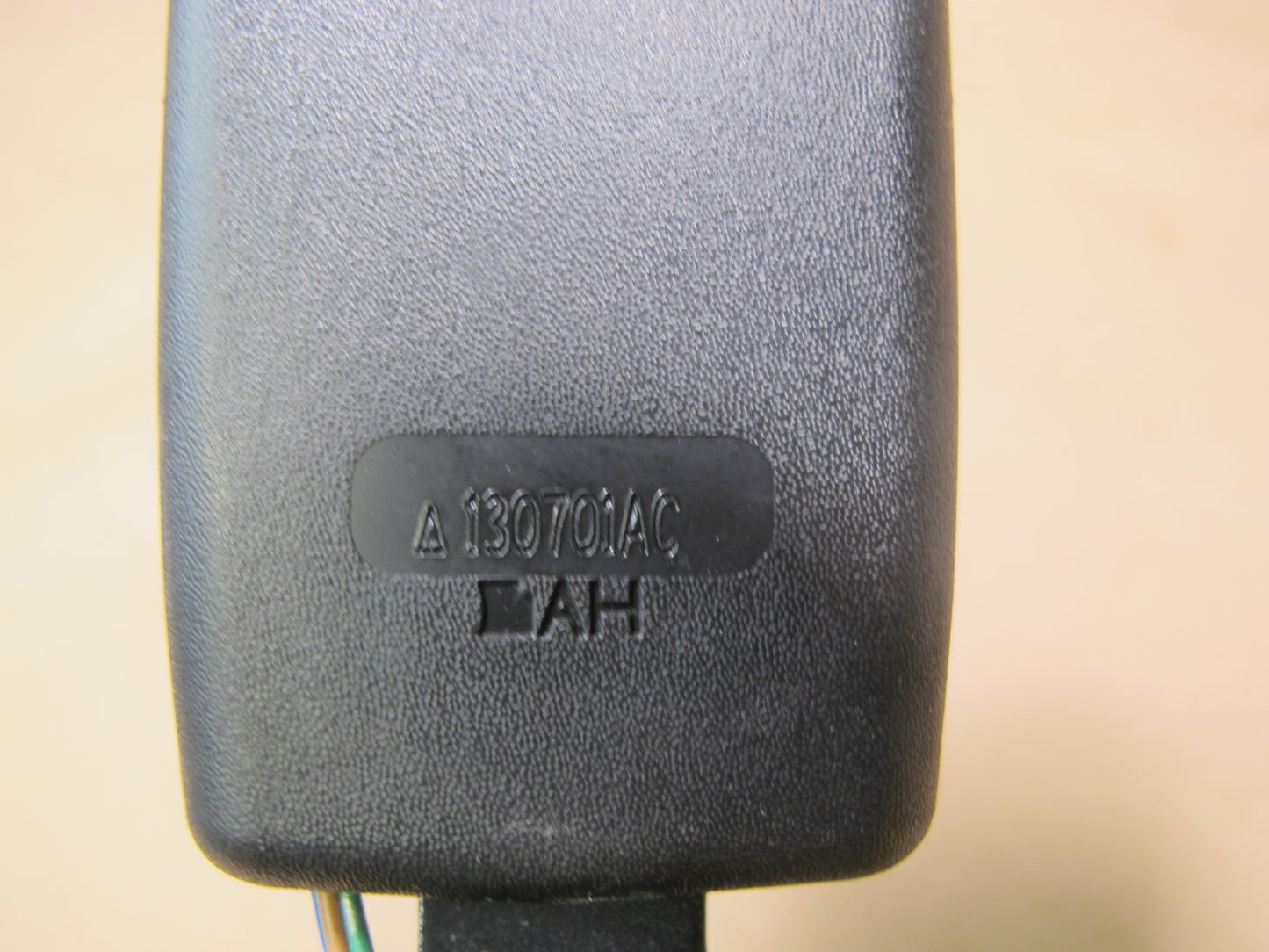 14-20 INFINITI QX80 FRONT LEFT DRIVER SIDE SEATBELT BUCKLE OEM