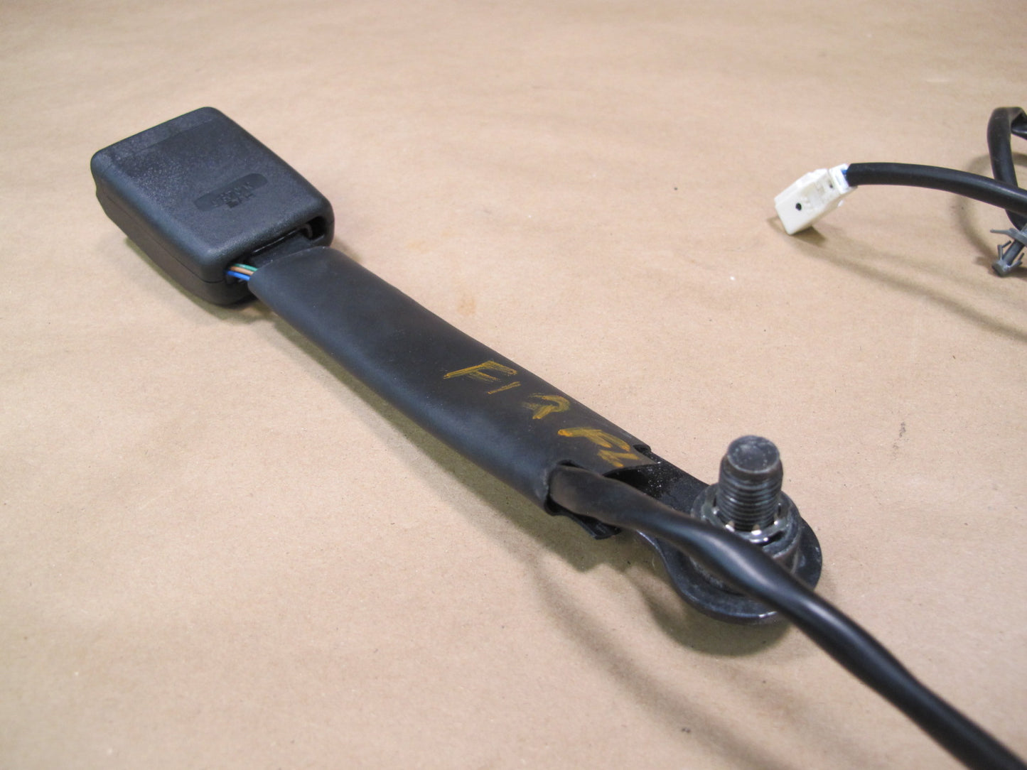 14-20 INFINITI QX80 FRONT LEFT DRIVER SIDE SEATBELT BUCKLE OEM