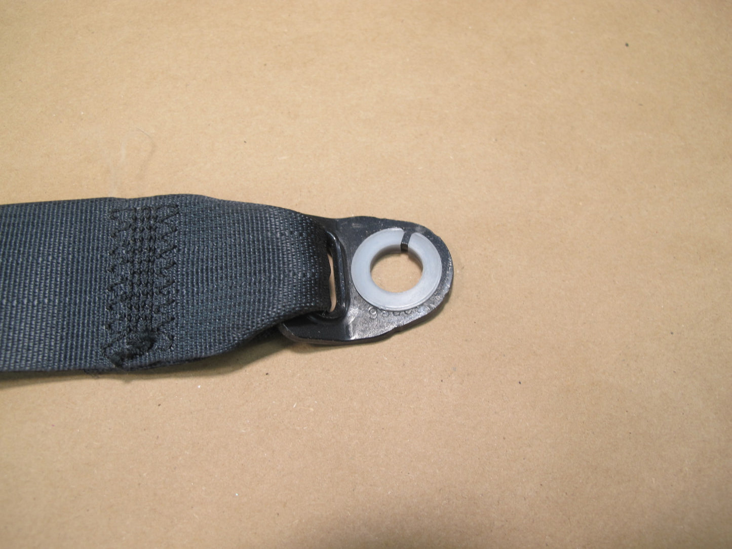 11-17 INFINITI QX56 QX80 REAR RIGHT & LEFT SIDE SEATBELT RETRACTOR SET OEM