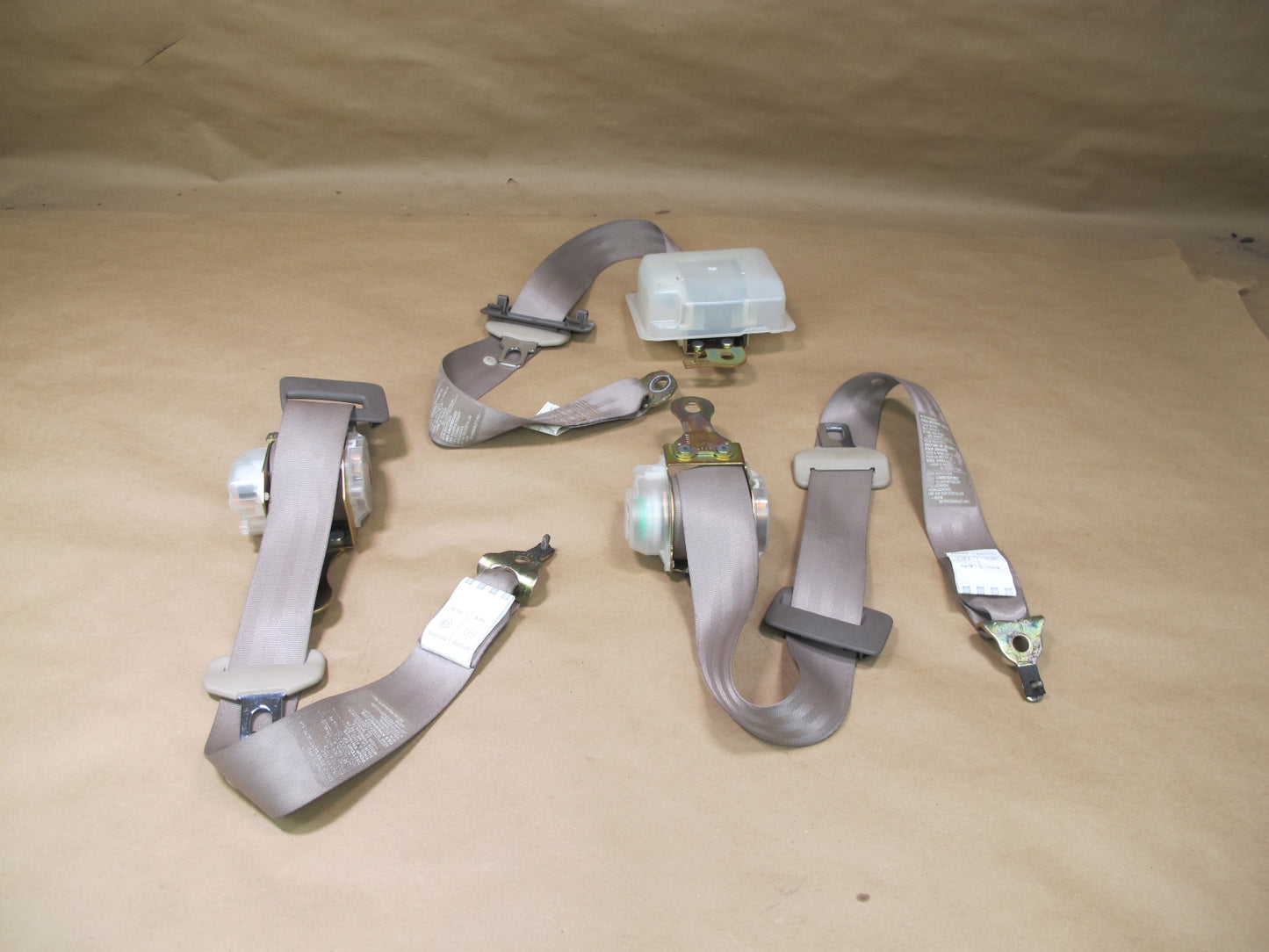 95-97 LEXUS LS400 REAR RIGHT CENTER LEFT SIDE SEATBELT RETRACTOR SET OEM