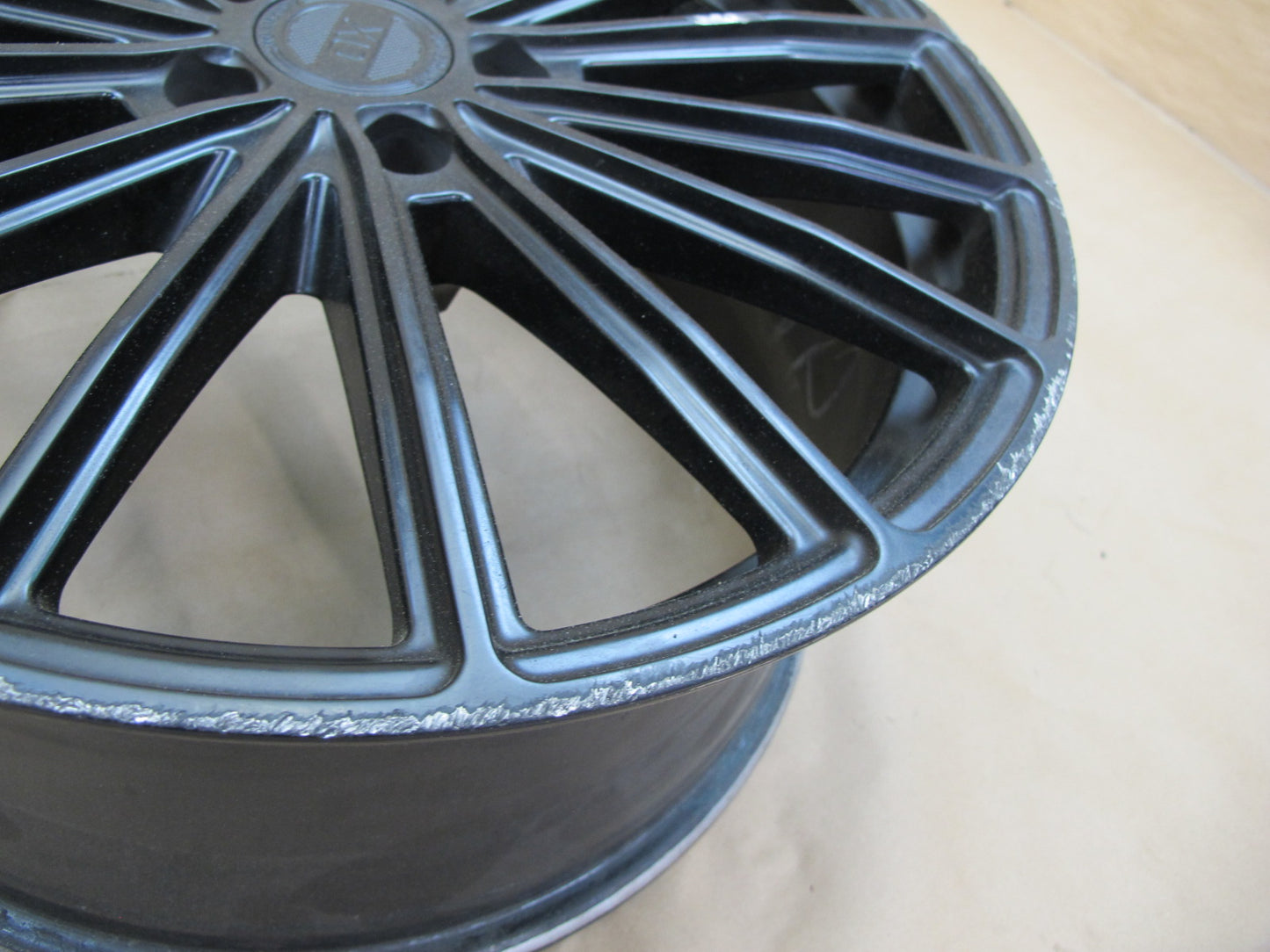 XO Luxury 19" R19 Wheel Rim 19x8.5J ET32 w Mercedes Sensor