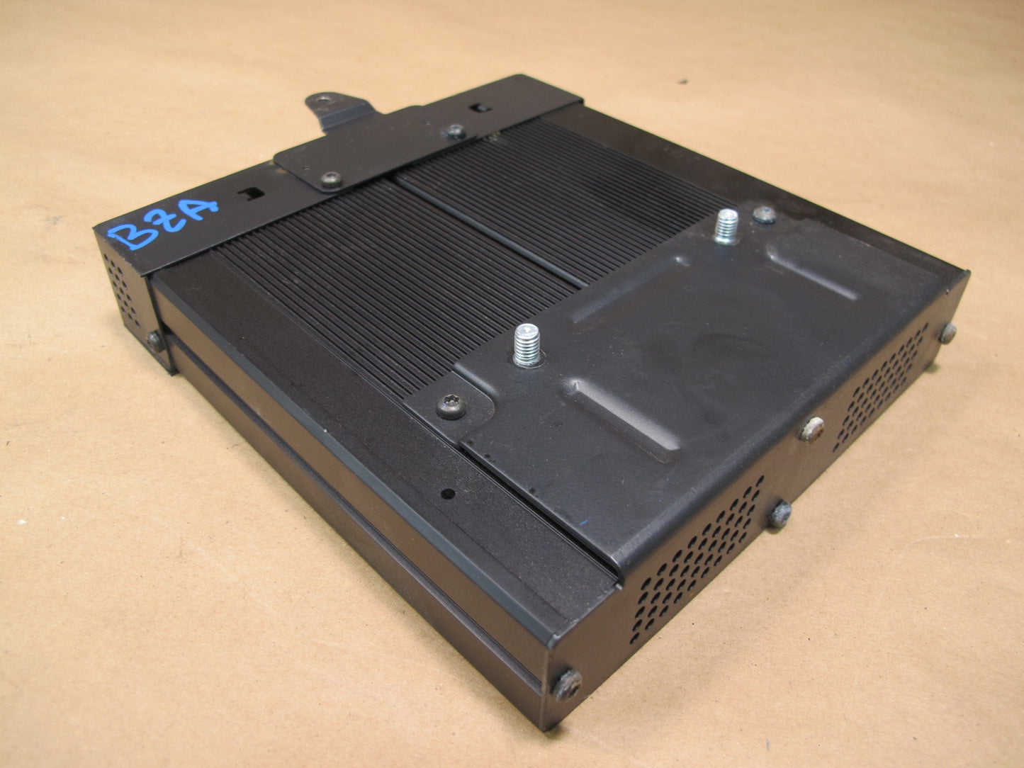 99-02 BMW E36/7 Z3 Harman Kardon Hi-fi Audio Amplifier AMP 6902840 OEM