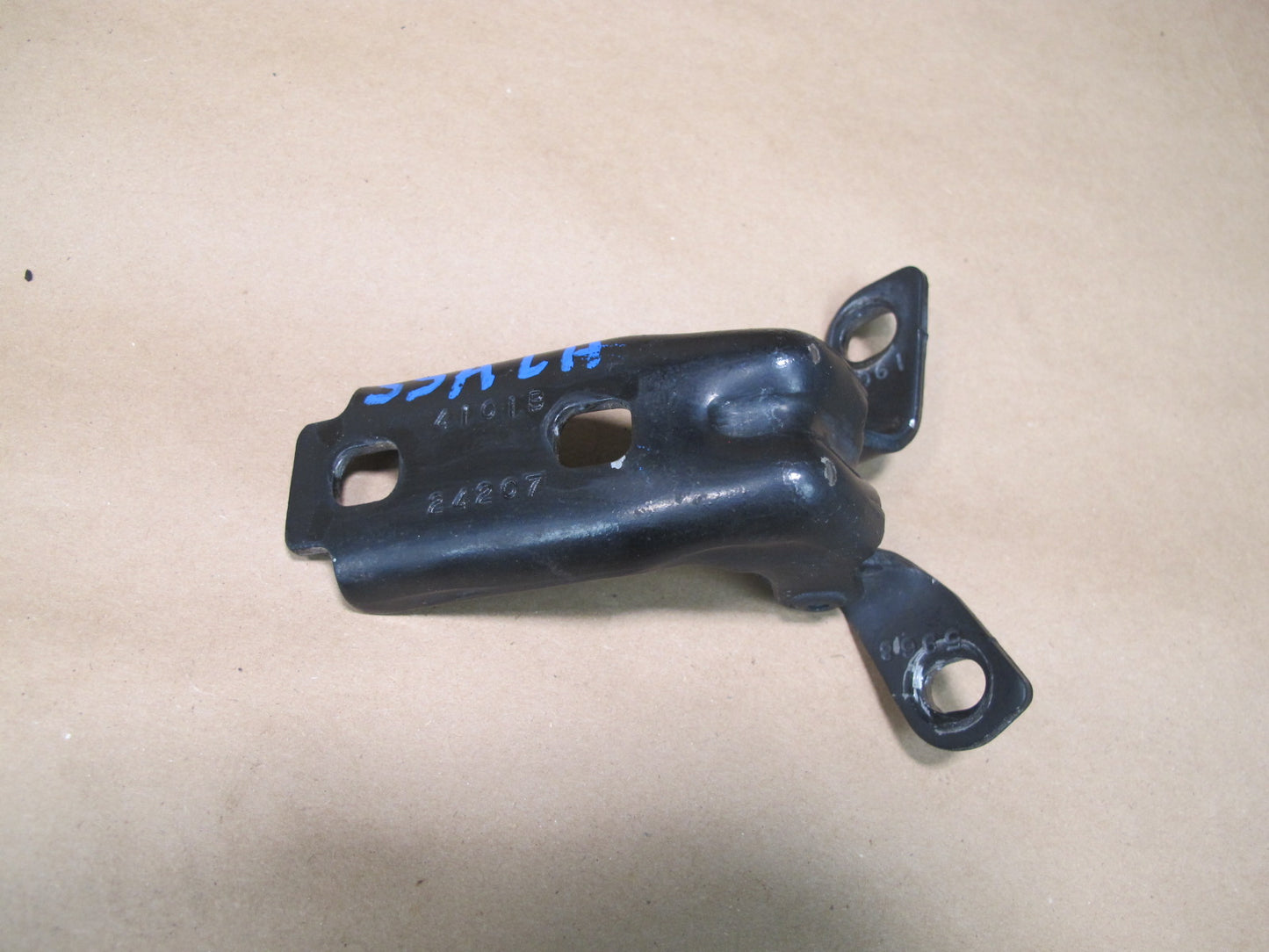 07-10 Saturn SKY Solstice Set of 6 Left & Right Door Hinge & Stopper OEM