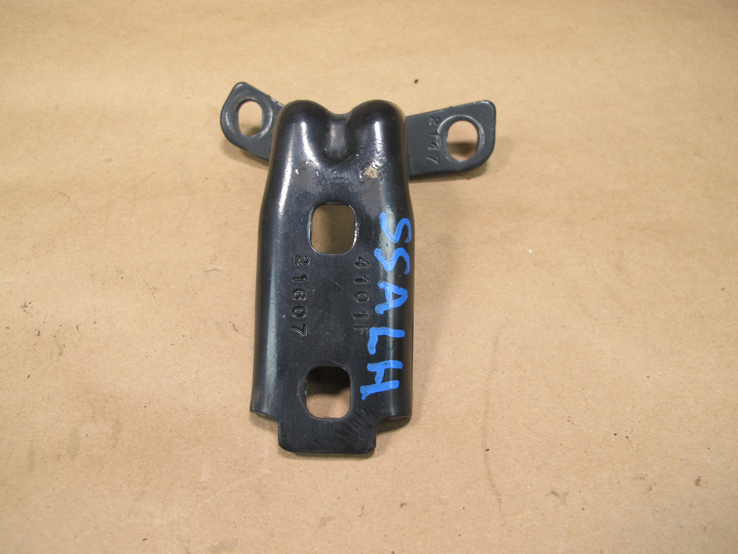 07-10 Saturn SKY Solstice Set of 6 Left & Right Door Hinge & Stopper OEM