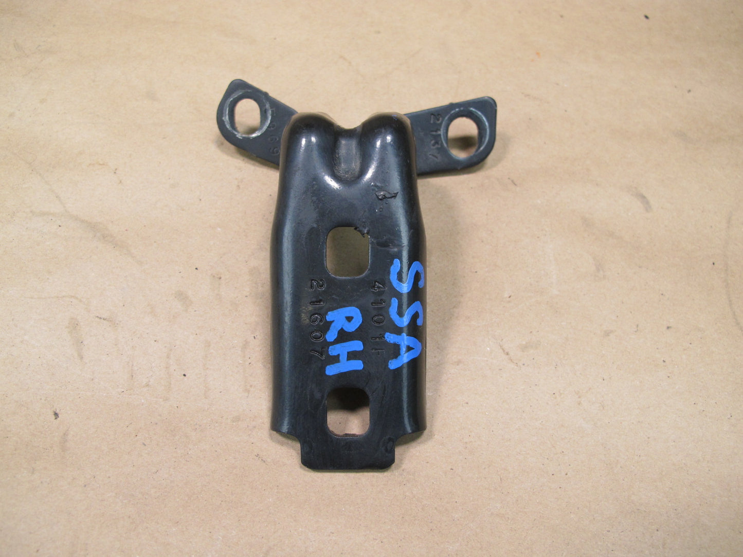 07-10 Saturn SKY Solstice Set of 6 Left & Right Door Hinge & Stopper OEM