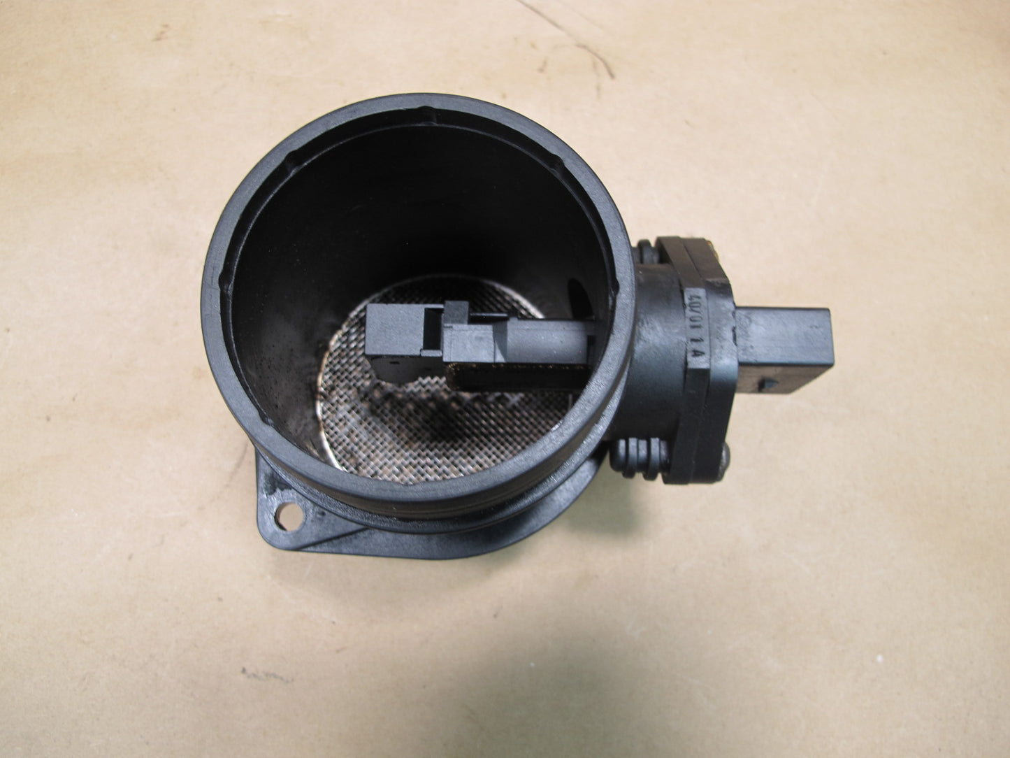 01-03 VW Eurovan T4 2.8L Mass Air Flow Meter MAF Sensor 071906461B OEM