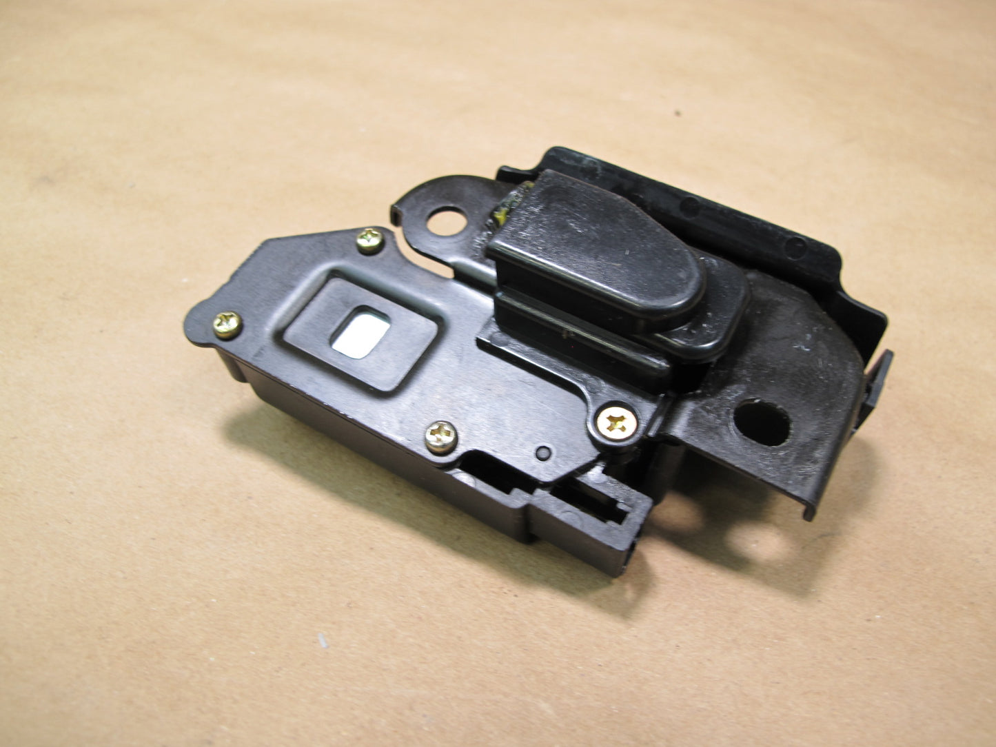 98-00 Lexus UCF20 LS400 Trunk Lock Latch & Lock Latch Striker Set OEM