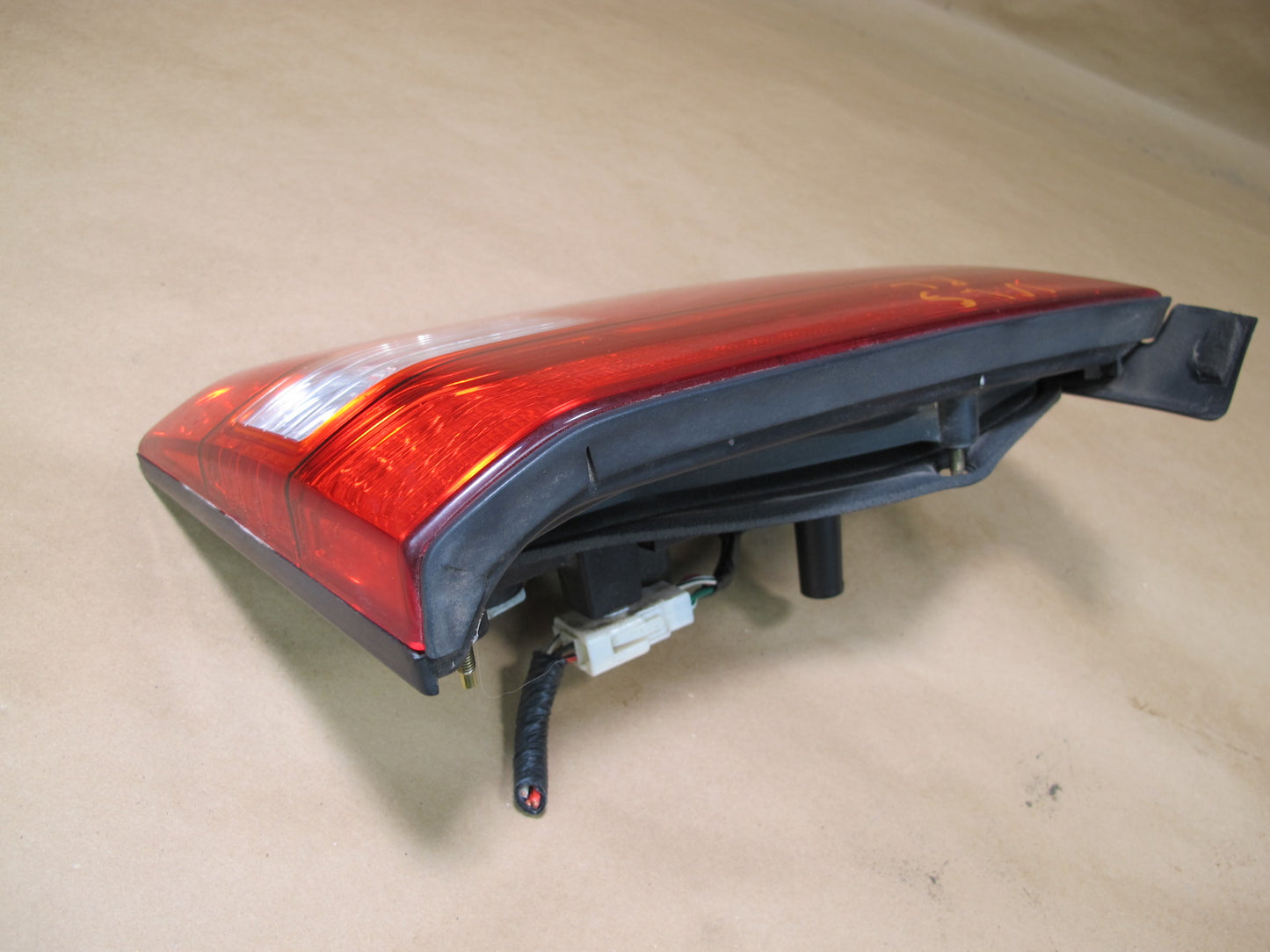 98-00 Lexus UCF20 LS400 Set of 2 Rear Left & Right Inner Tail Light Lamp OEM
