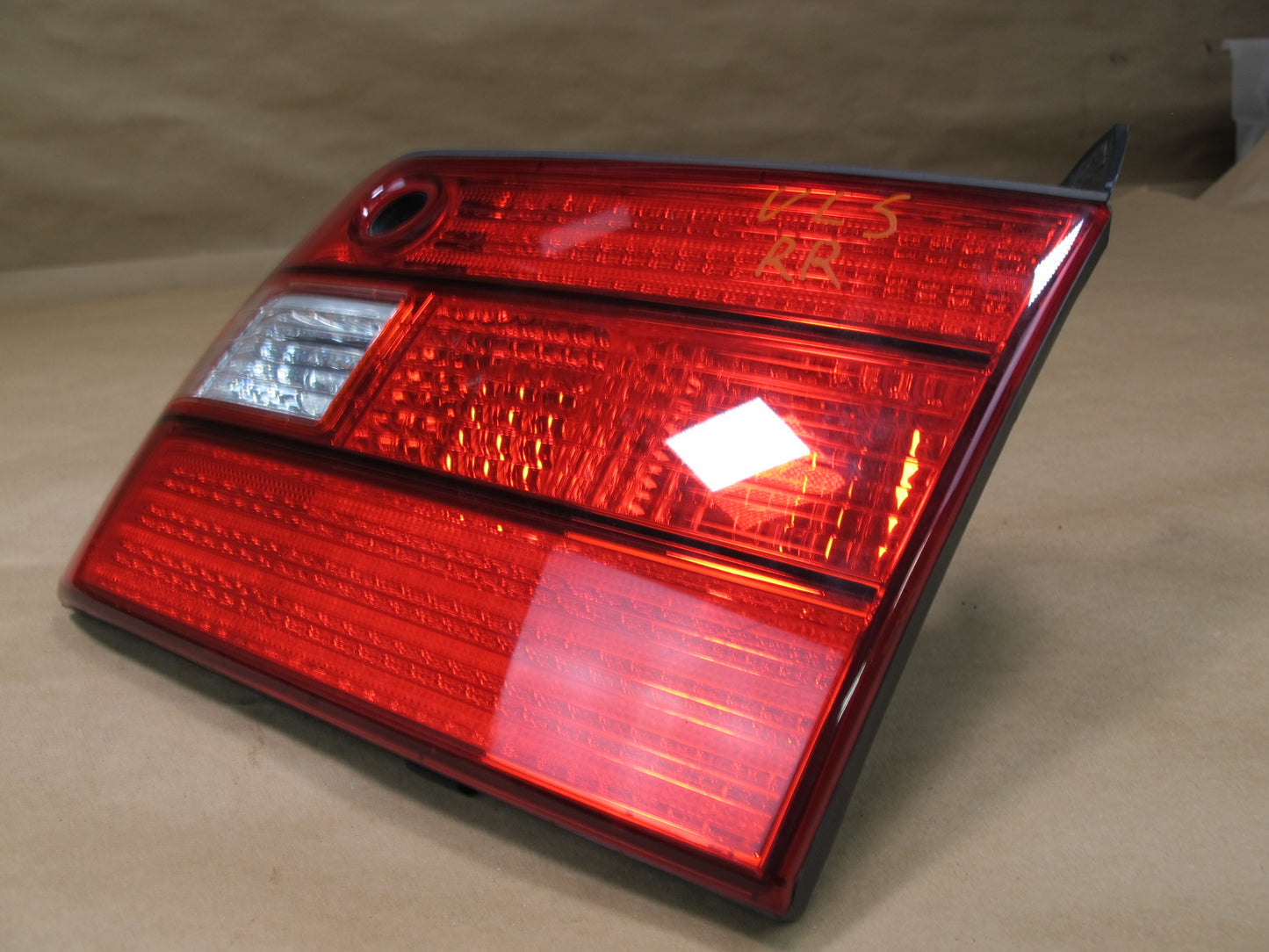 98-00 Lexus UCF20 LS400 Set of 2 Rear Left & Right Inner Tail Light Lamp OEM