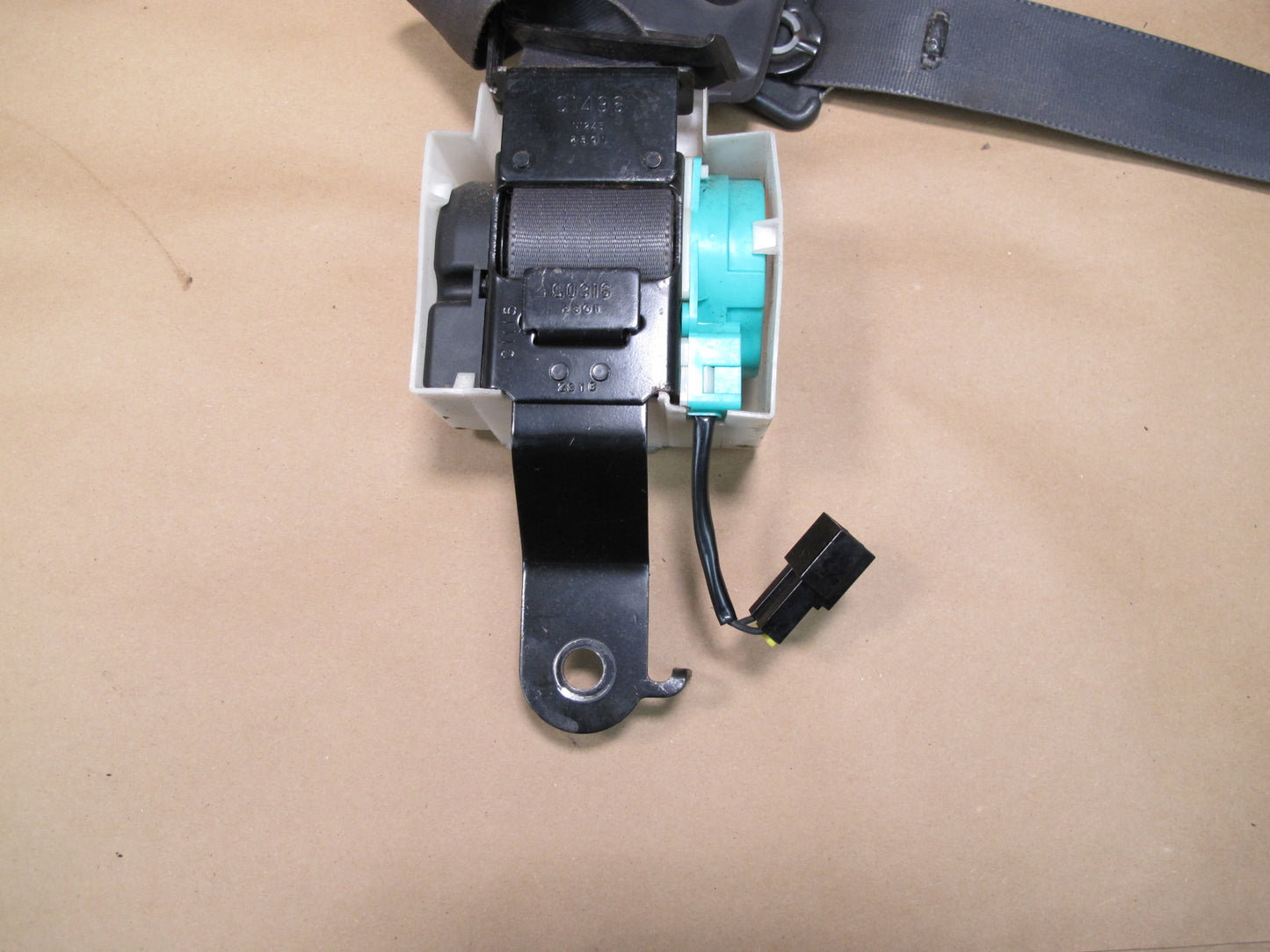 91-99 MITSUBISHI 3000GT FRONT RIGHT & LEFT SIDE SEATBELT RETRACTOR SET OEM