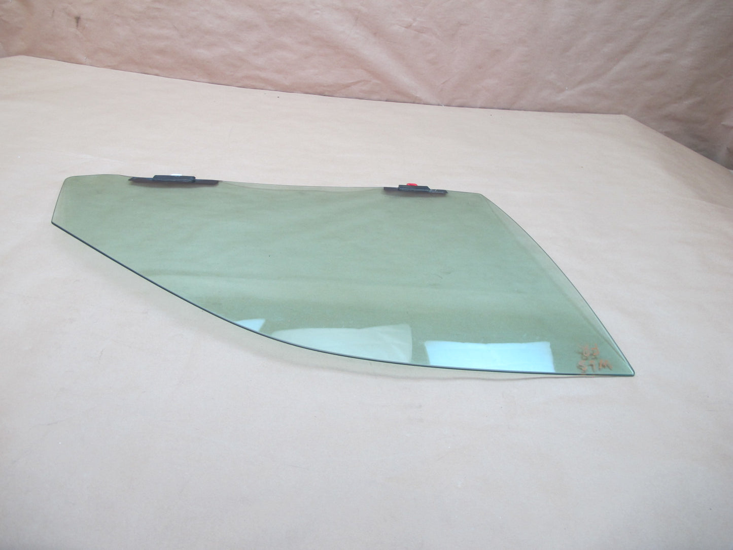 01-06 Lexus UCF30L LS430 Front Right Door Glass Window OEM