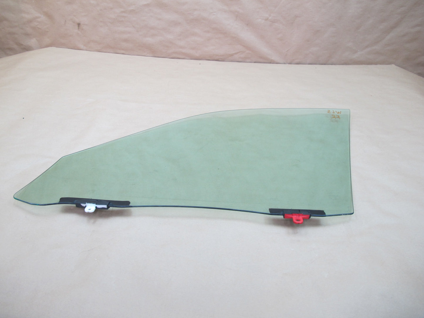 01-06 Lexus UCF30L LS430 Front Right Door Glass Window OEM