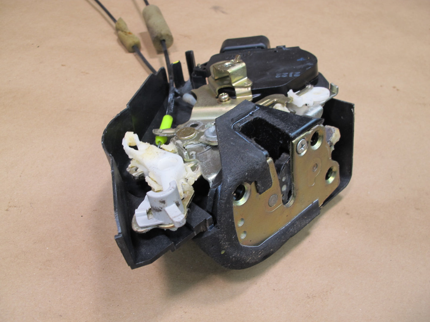 01-06 Lexus UCF30L LS430 Rear Left Door Lock Latch Actuator OEM