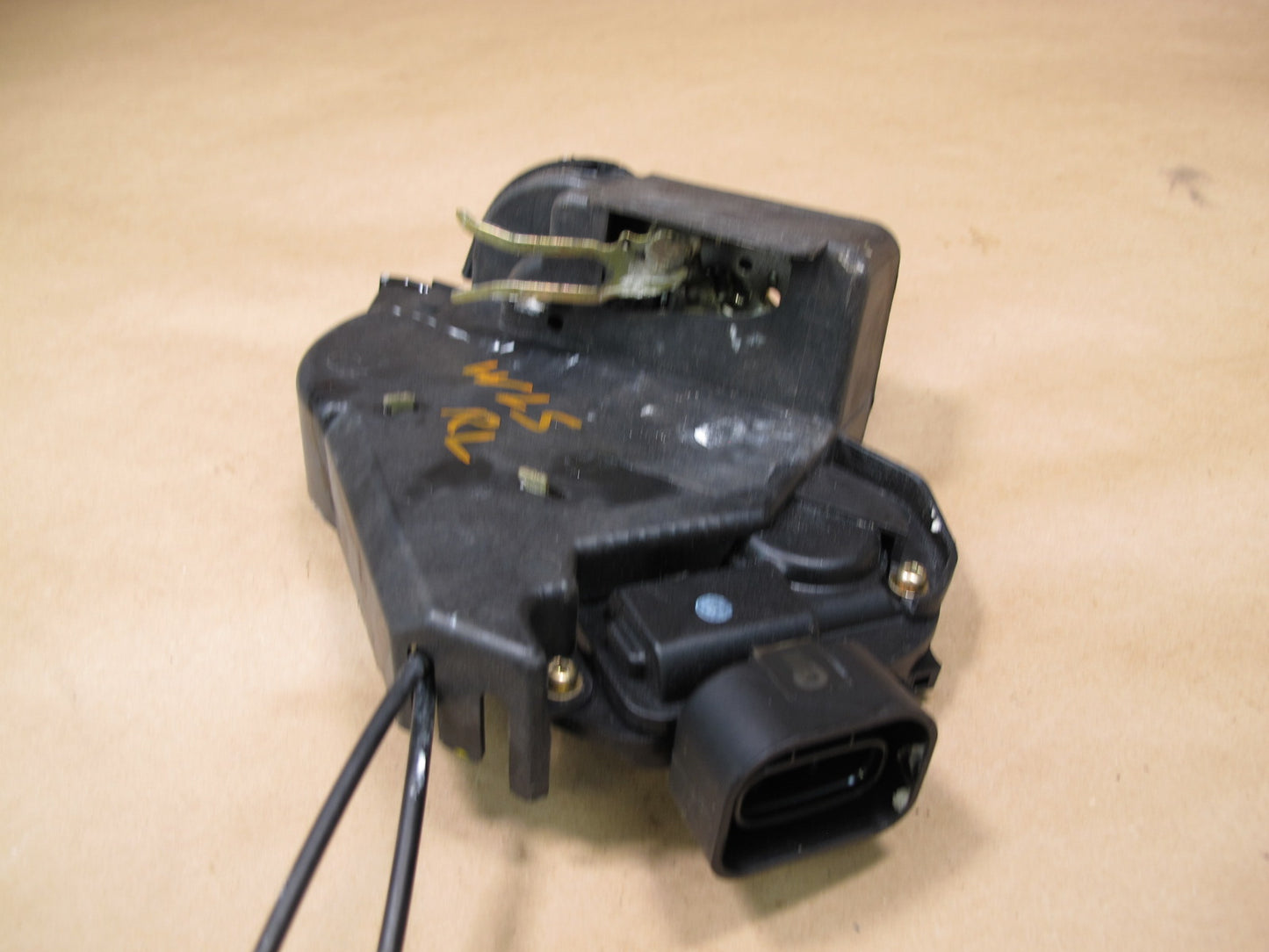 01-06 Lexus UCF30L LS430 Rear Left Door Lock Latch Actuator OEM