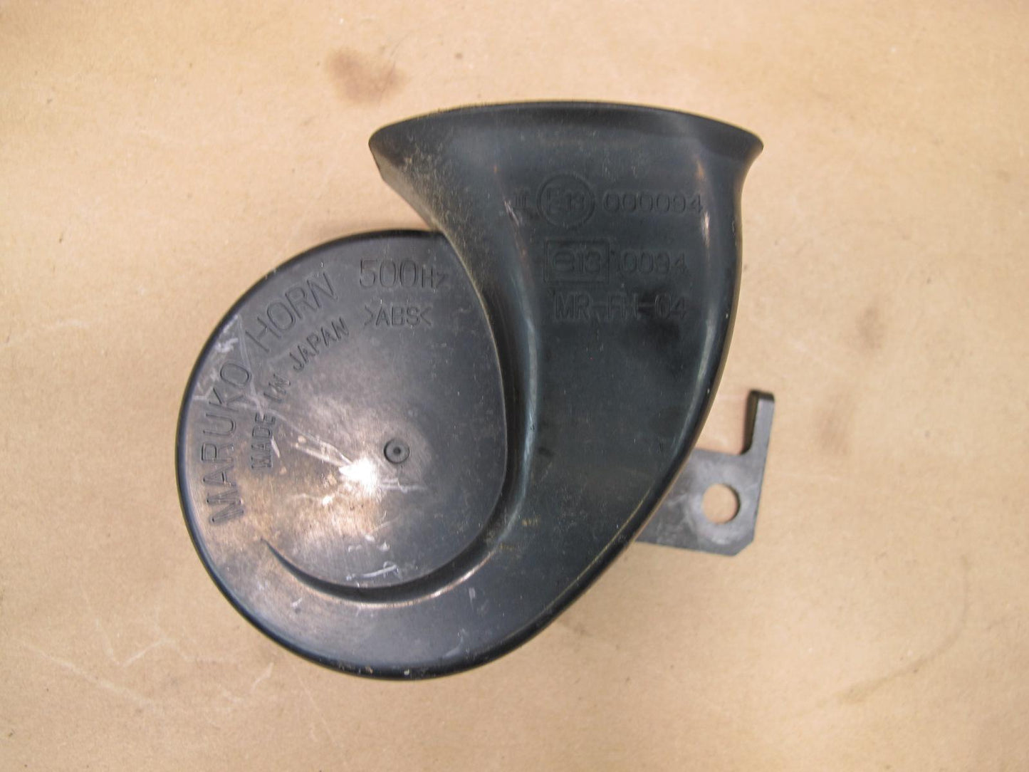 01-06 Lexus UCF30L LS430 Set of 3 High & Low Tone Horn Security Siren OEM