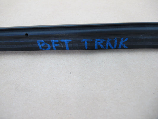 02-05 Ford Thunderbird Rear Trunk Lid Weather Strip Rubber Seal Gasket OEM