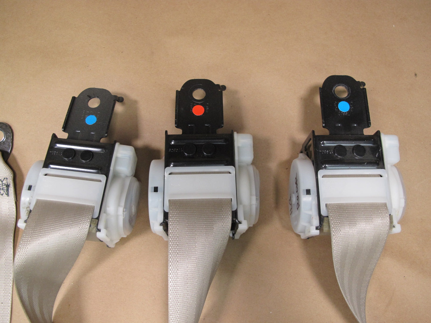 98-01 LEXUS GS300 GS430 FRONT & REAR LEFT CENTER RIGHT SIDE SEATBELT RETRACTOR SET OEM