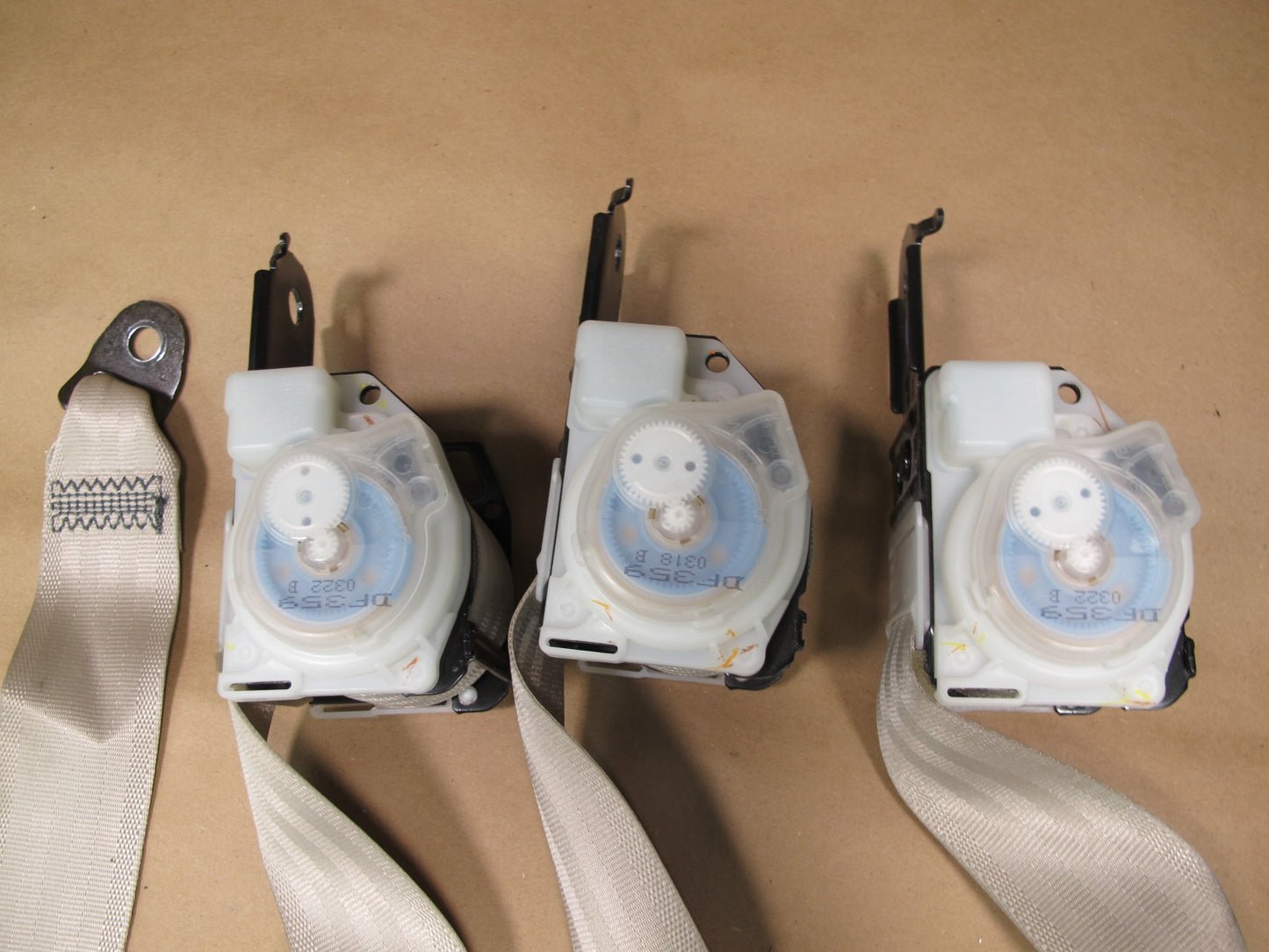 98-01 LEXUS GS300 GS430 FRONT & REAR LEFT CENTER RIGHT SIDE SEATBELT RETRACTOR SET OEM