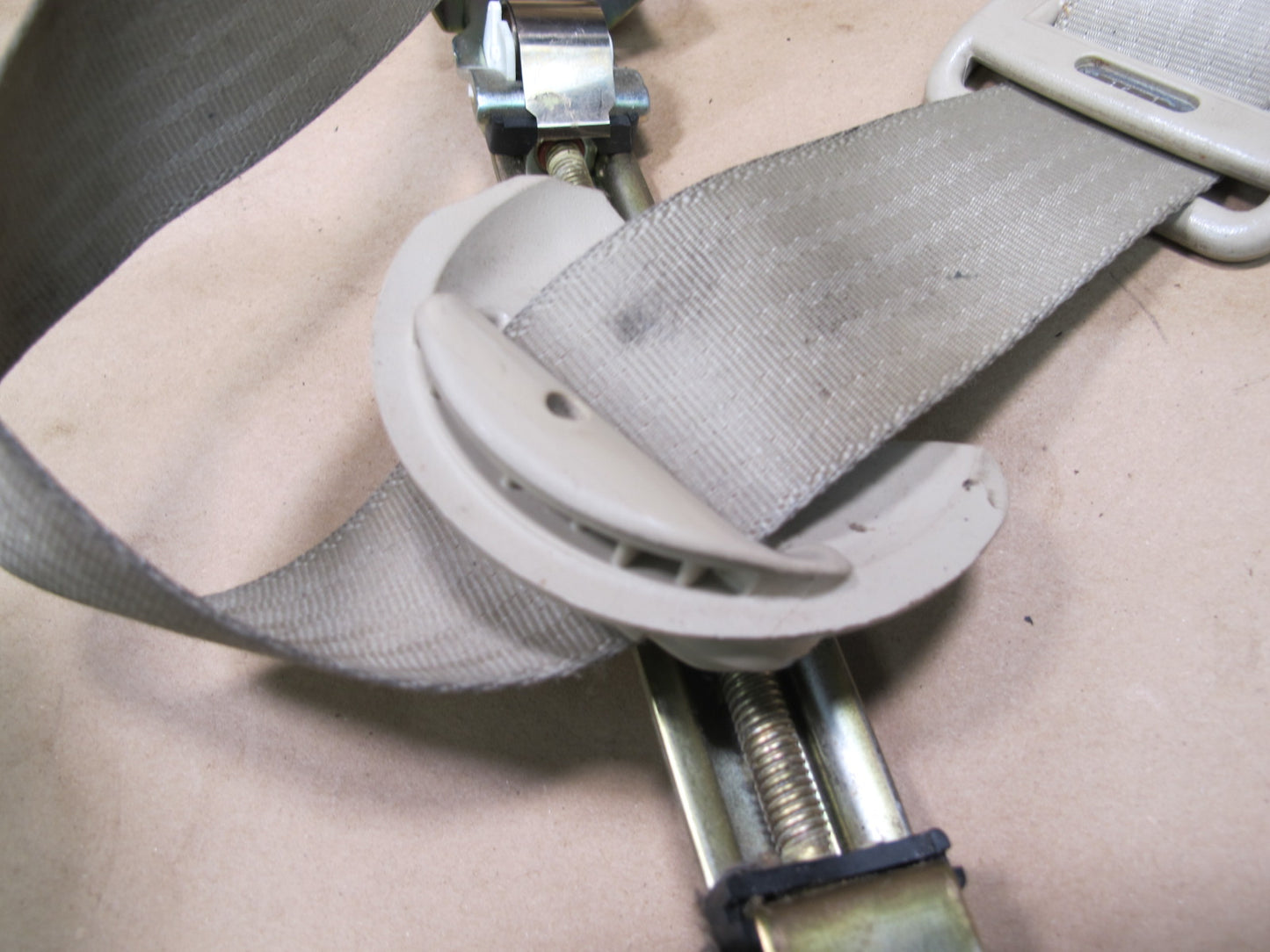 01-06 LEXUS LS430 FRONT RIGHT & LEFT SIDE SEATBELT RETRACTOR SET OEM