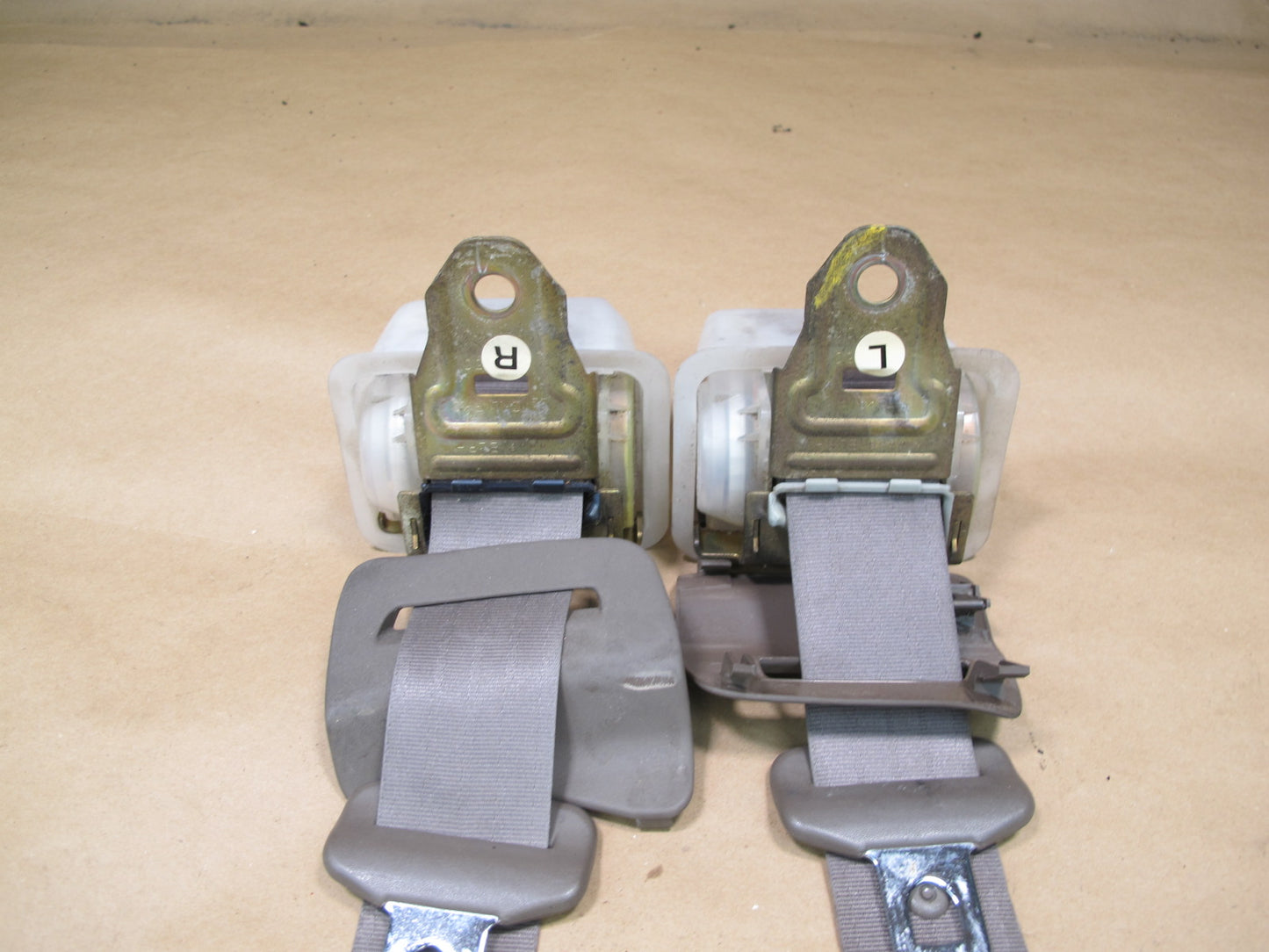 92-00 LEXUS SC300 SC400 REAR RIGHT & LEFT SIDE SEATBELT RETRACTOR SET OEM
