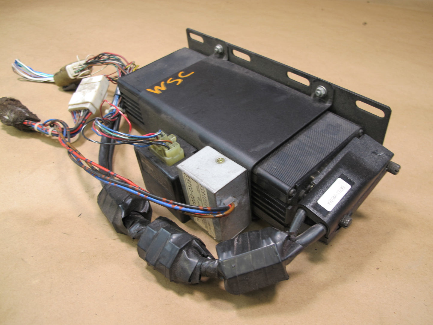 95-97 Lexus JZZ31 SC400 SC300 Speaker Relay & Noise Reduction Filter Assy OEM