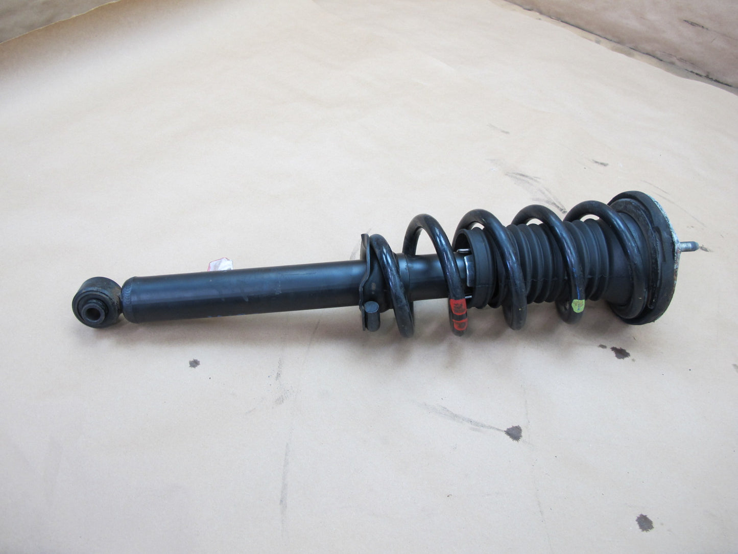 92-96 Lexus JZZ31 SC300 Set of 2 Front Left & Right Strut Shock Absorber KYB
