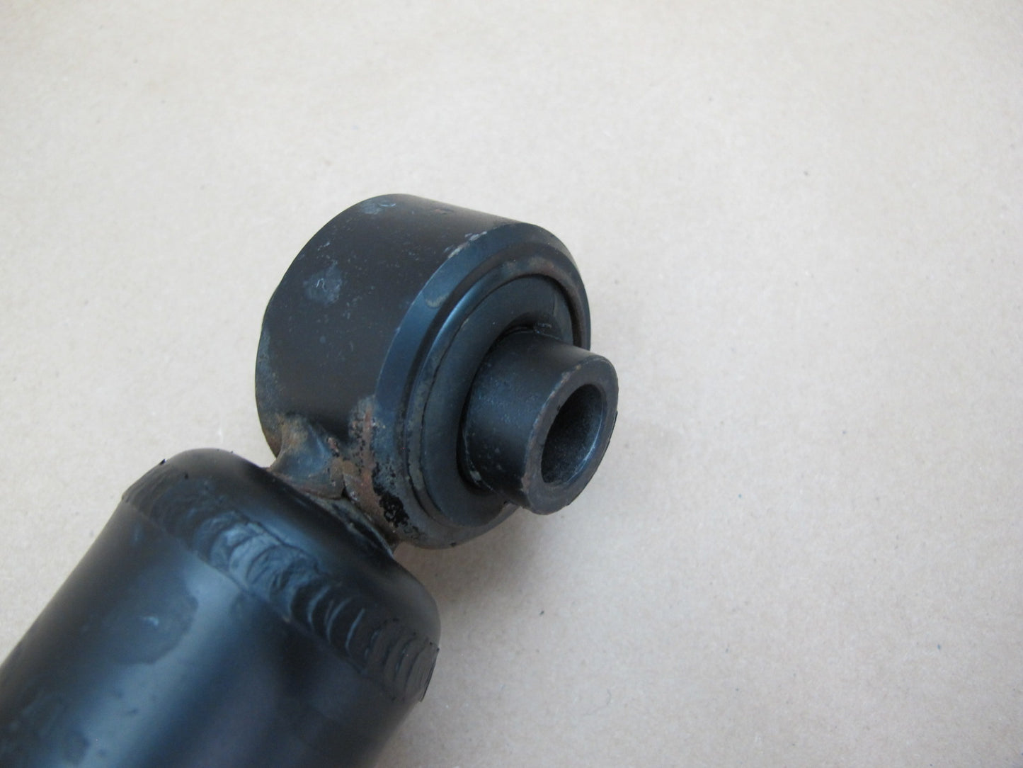 92-96 Lexus JZZ31 SC300 Set of 2 Front Left & Right Strut Shock Absorber KYB