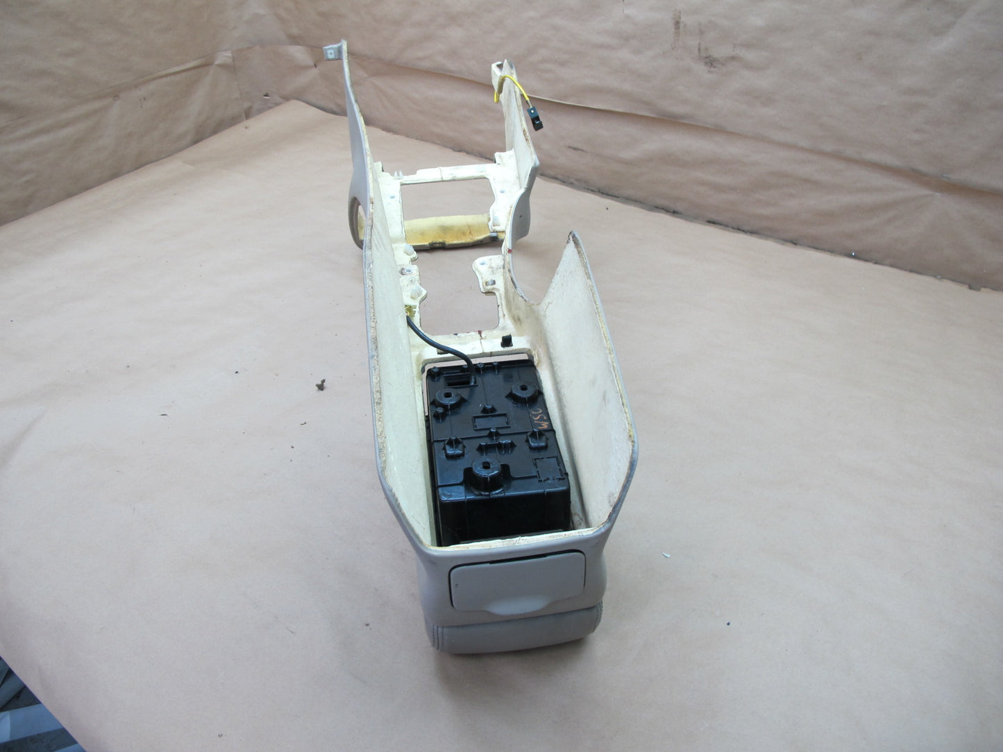 95-00 Lexus SC400 SC300 Center Console Trim Cover Panel w Armrest & Phone OEM