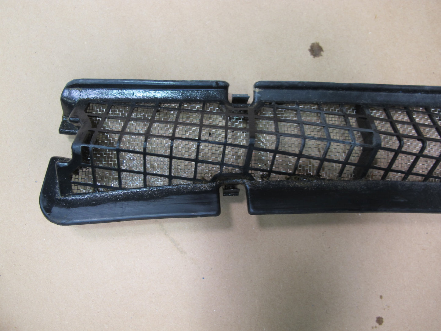 85-89 Toyota MR2 AW15 Set of 2 Front Windshield Cowl Vent Grille Cover OEM
