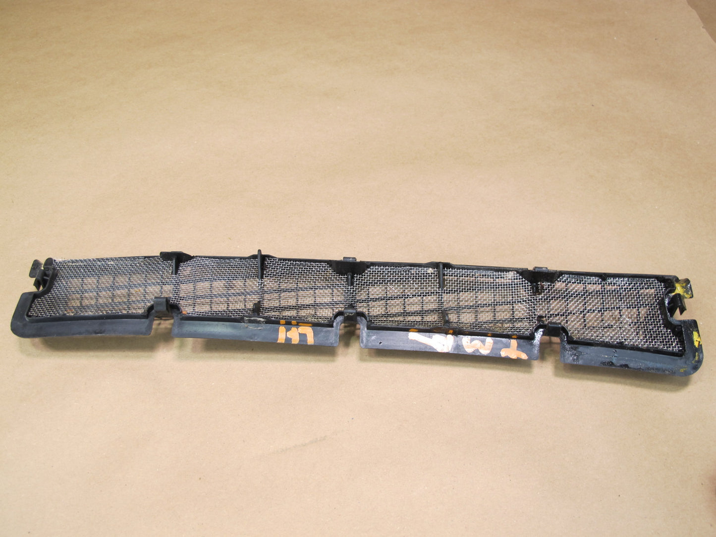 85-89 Toyota MR2 AW15 Set of 2 Front Windshield Cowl Vent Grille Cover OEM