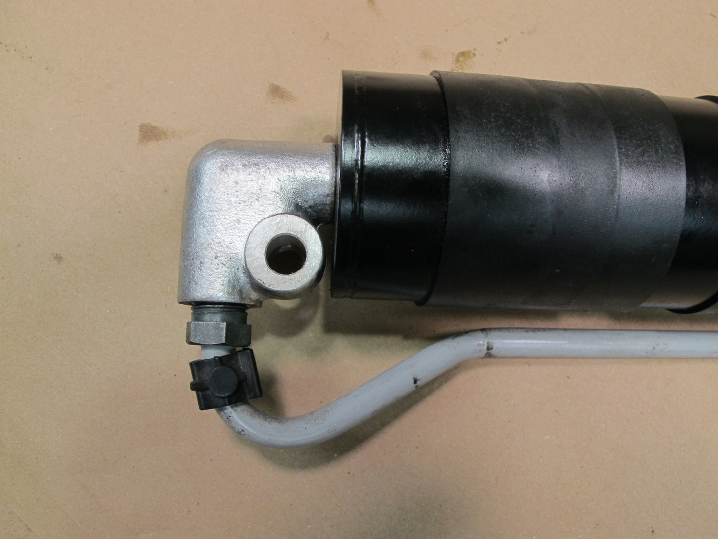 03-07 Maserati Quattroporte M139 F1 Transmission Hydraulic Accumulator OEM