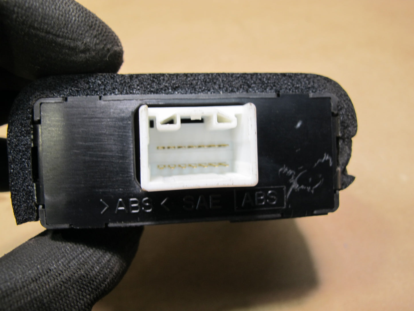 2003-2007 Lexus UZJ100L LX470 Immobilizer ECU Control Module 89780-60230