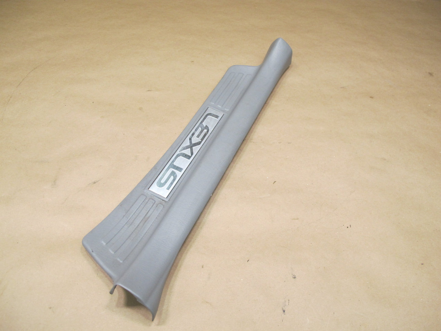 2003-2007 Lexus UZJ100L LX470 Rear Door Scuff Sill Plate Trim Set of 2