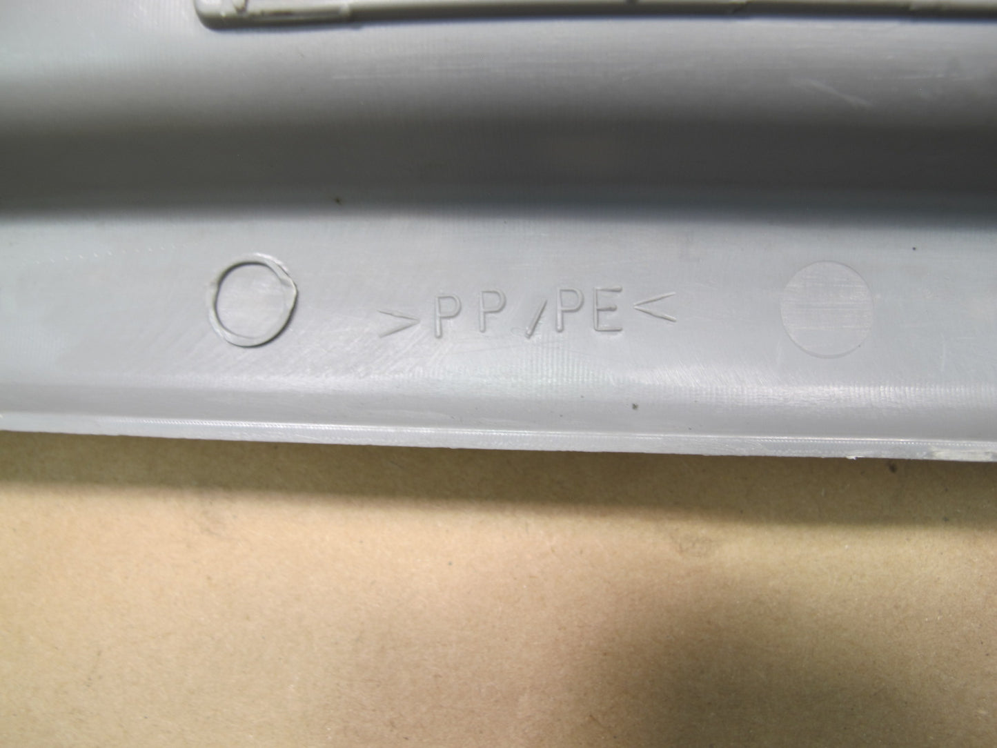 2003-2007 Lexus UZJ100L LX470 Rear Door Scuff Sill Plate Trim Set of 2