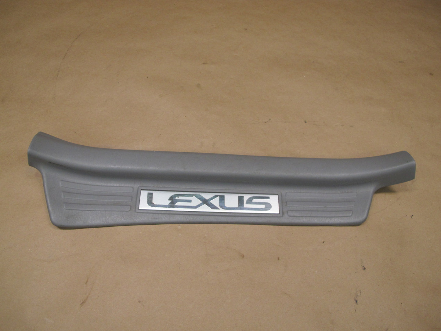 2003-2007 Lexus UZJ100L LX470 Rear Door Scuff Sill Plate Trim Set of 2