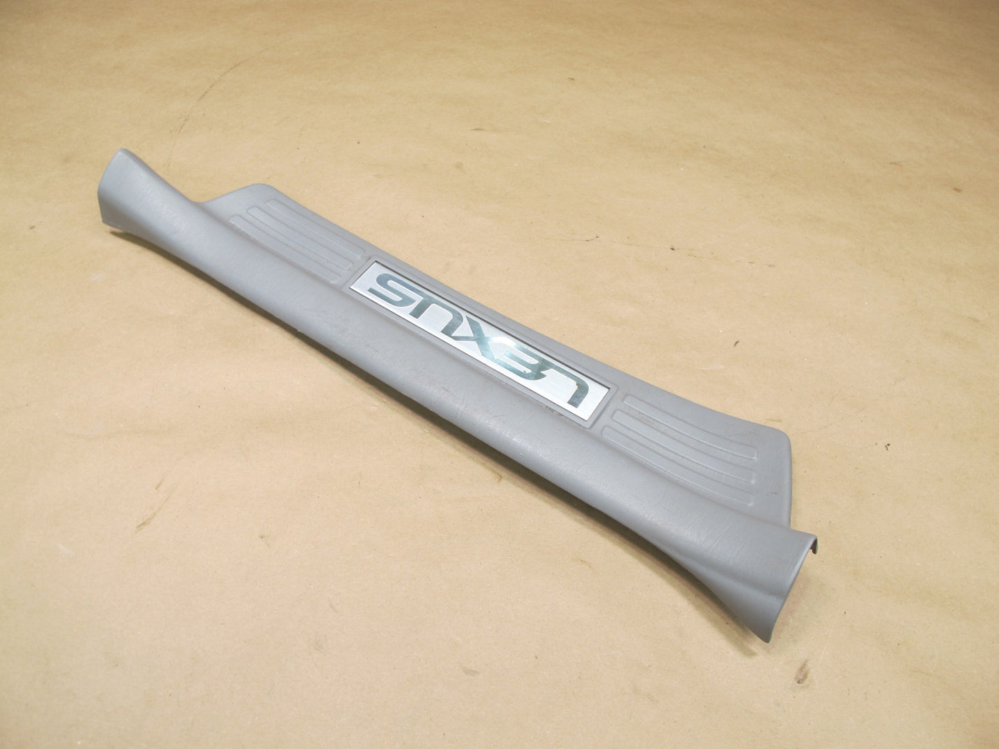 2003-2007 Lexus UZJ100L LX470 Rear Door Scuff Sill Plate Trim Set of 2